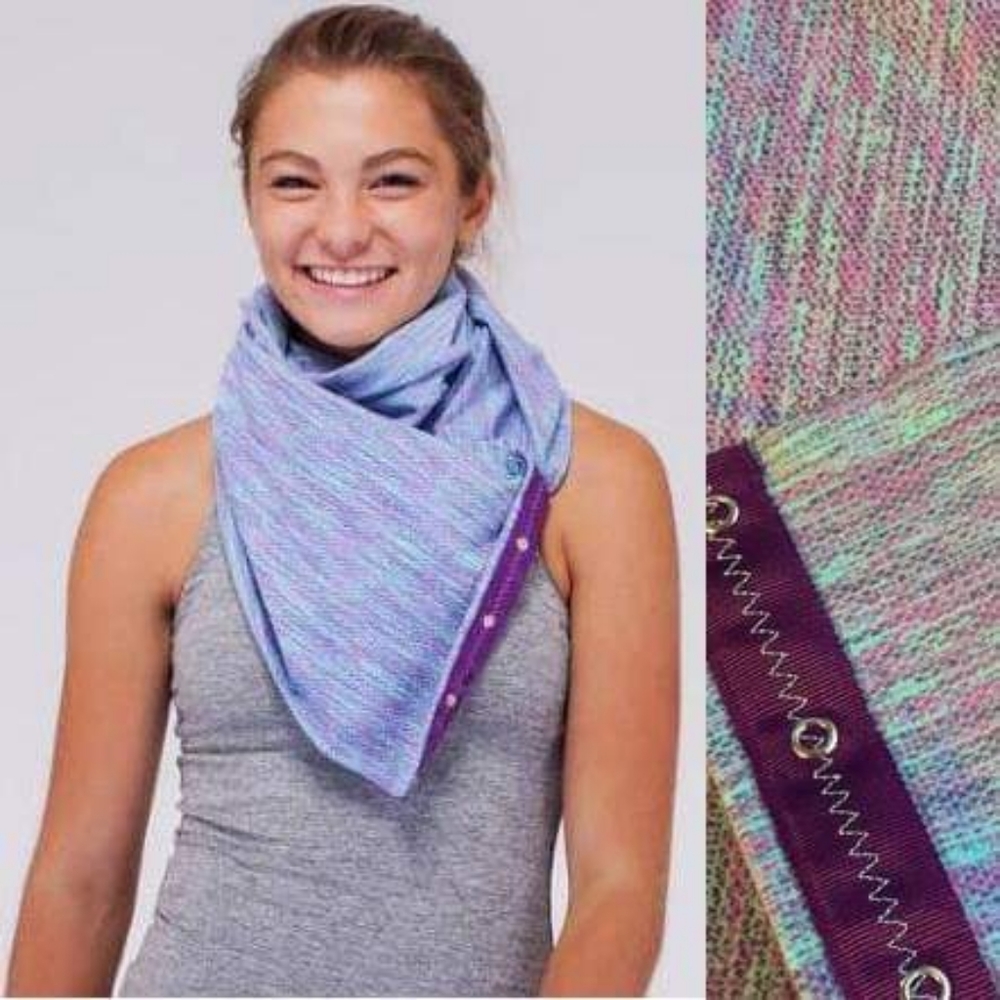 ⛱️Ivivva by Lululemon Village Chill Scarf in Diamond Jacquard Space Dye